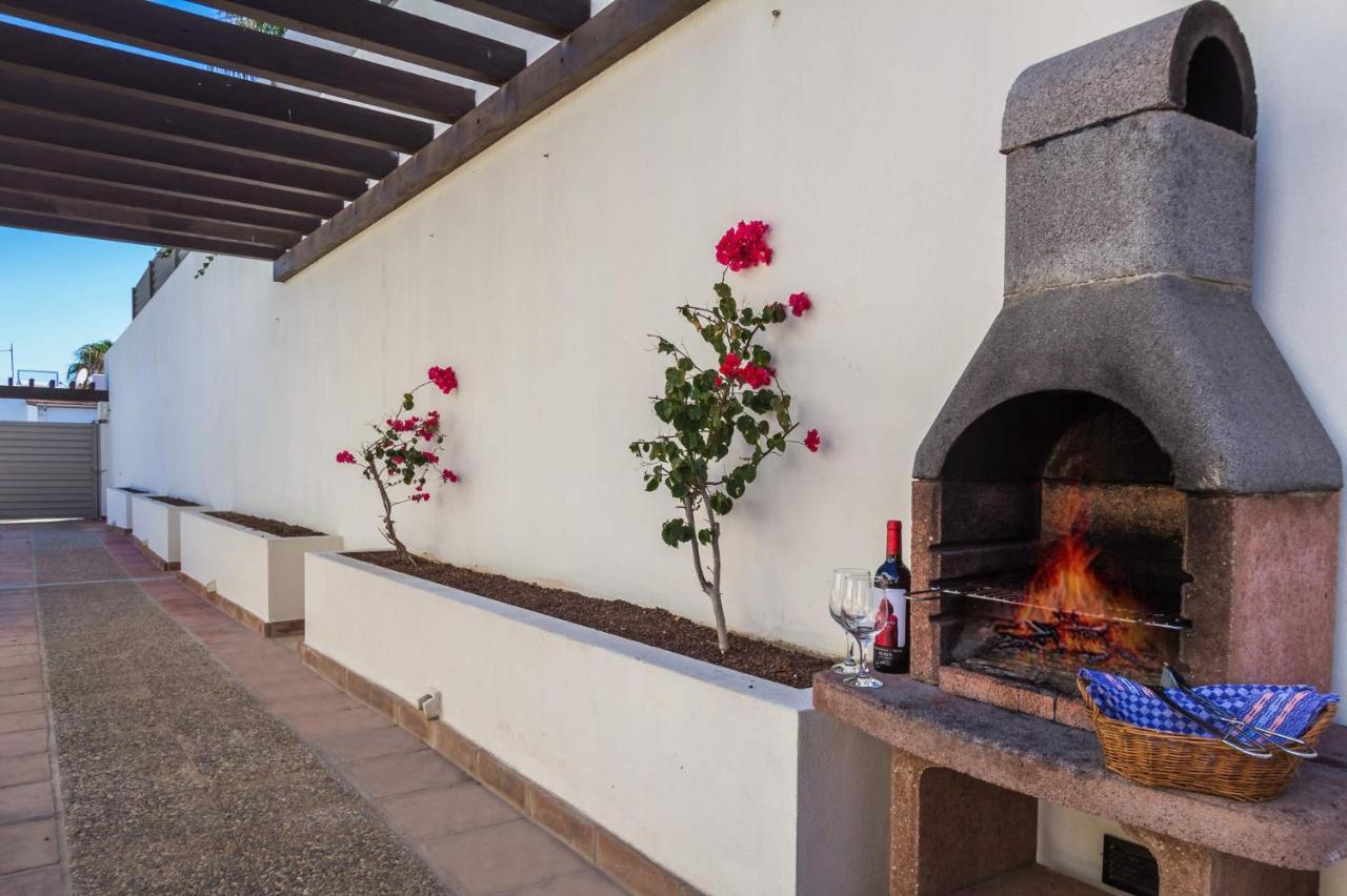 Villa Ola By Villa Plus Corralejo Extérieur photo